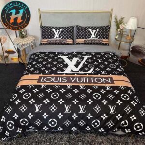 Louis Vuitton Black Background With Monogram Canvas Pattern Luxury Bedding Set King