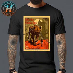 Queens of the Stone Age Cincinnati OH At The Andrew J Brady Music Center On June 18th 2025 Unisex T-Shirt