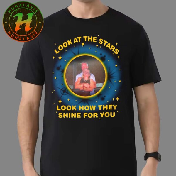 Astronomer CEO Vs Chief People Officer Look At The Stars Look How They Shine For You Coldplay Boston 2025 Kiss Cam Unisex T-Shirt
