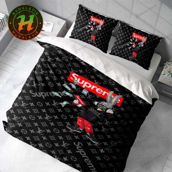 Louis Vuitton x Supreme Bug Bunny Shooting Out Money Bedding Set