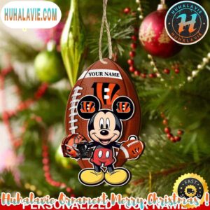 Cincinnati Bengals And Mickey Mouse Personalized Christmas 2025 Tree Decoration Holiday Christmas NFL Ornament