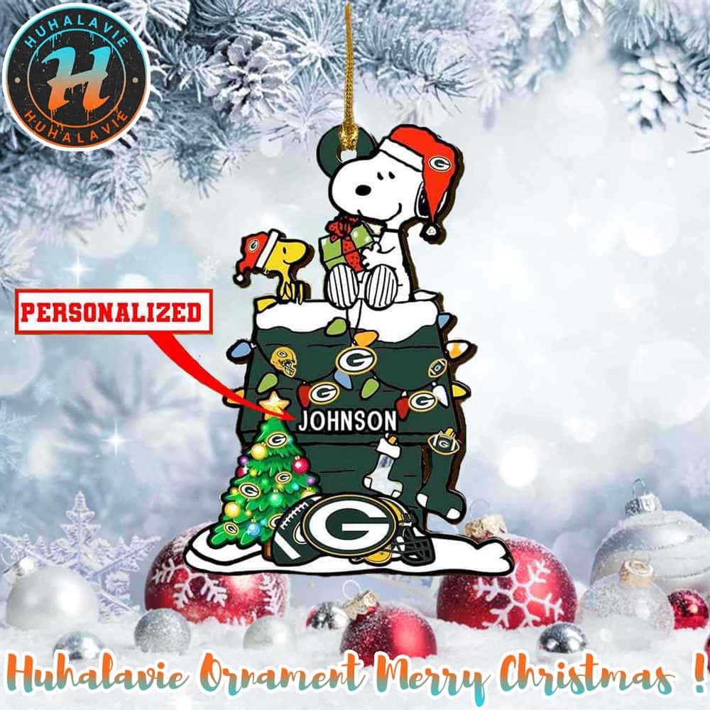 Snoopy x Green Bay Packers NFL Xmas 2025 Personalized Holiday Ornament Snoopy x Green Bay Packers NFL Xmas 2025 Personalized Holiday Ornament