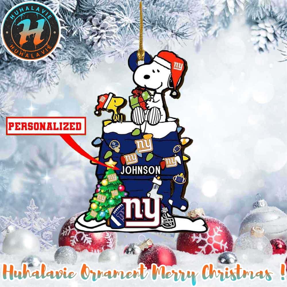 Snoopy x New York Giants NFL Personalized Christmas 2025 Tree Decoration Holiday Christmas Ornament Snoopy x New York Giants NFL Personalized Christmas 2025 Tree Decoration Holiday Christmas Ornament